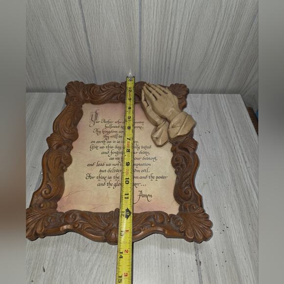 Vtg Ornate Framed Praying Hands 10x13 The Lords Prayer Faux Wood Religious - Picture 6 of 6